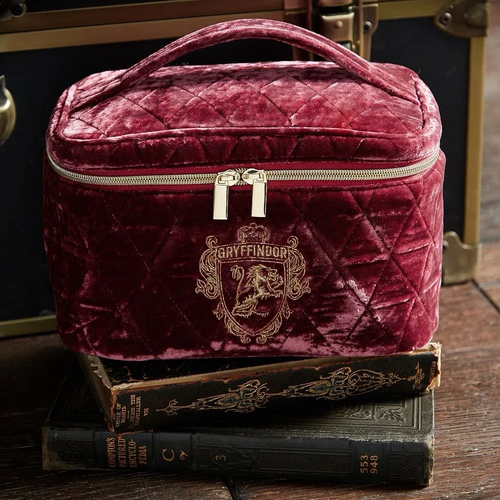 Harry Potter™‎ Gryffindor™ Velvet Train Case